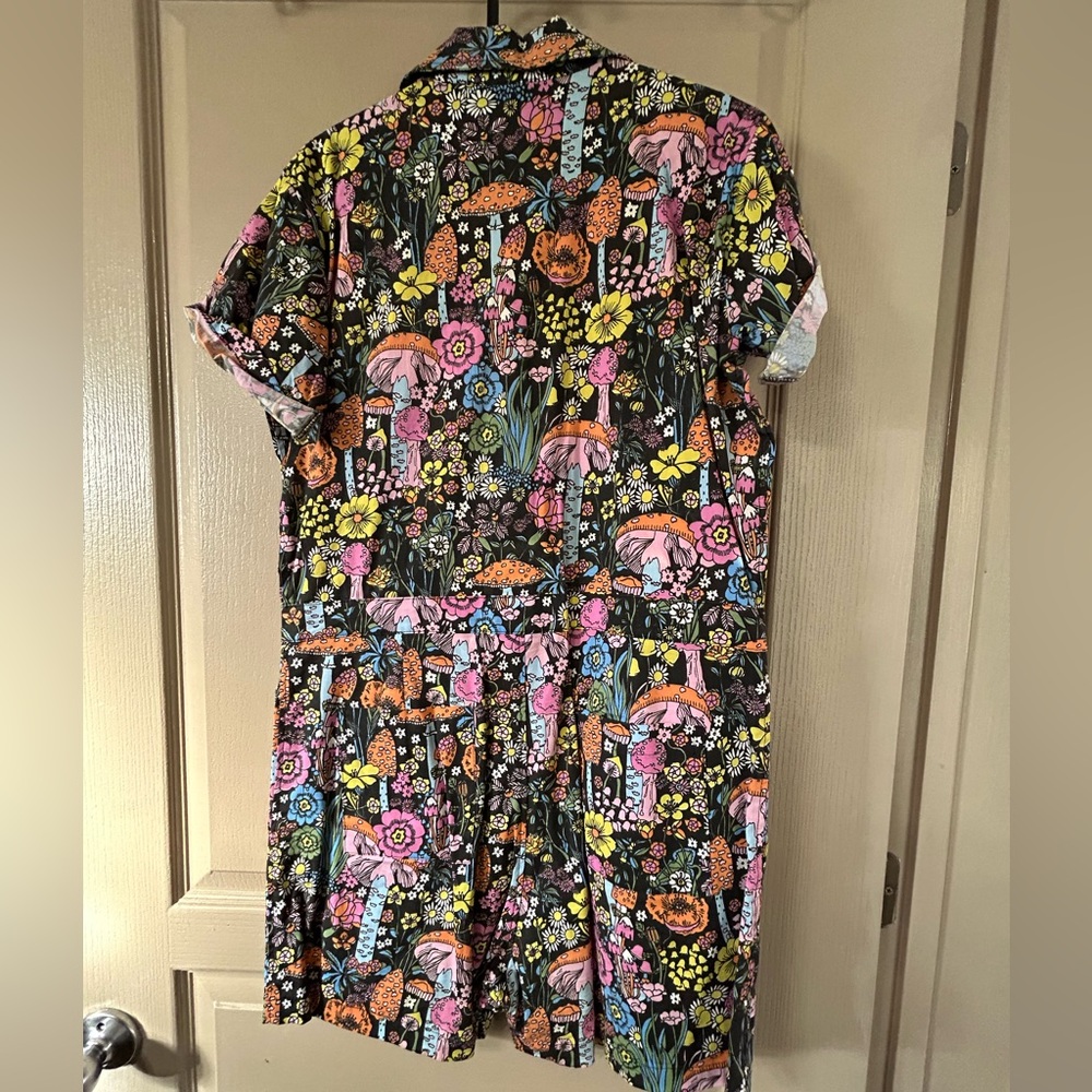 Nooworks Magical Mushrooms Shortall (Ash & Chess design) - Picture 2 of 4